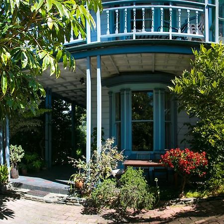 The Palace Backpackers Нелсън Екстериор снимка